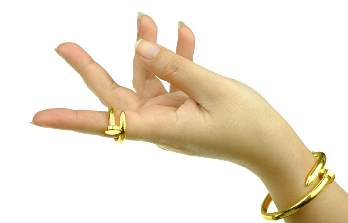Brass Bracelet for Ladies