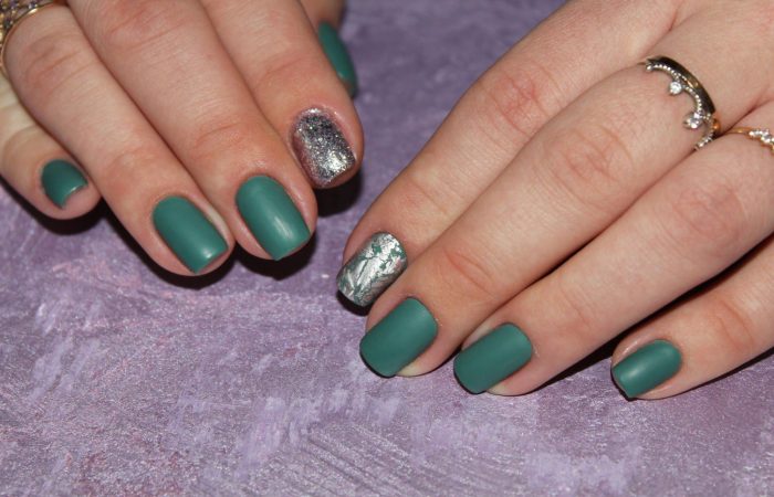 Sage Green Nails Ideas